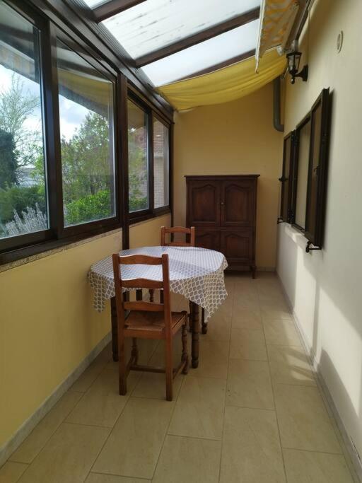 L'Hirondelle Du Faubourg Villa บา-ซู-โรบ ภายนอก รูปภาพ