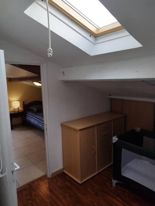 L'Hirondelle Du Faubourg Villa บา-ซู-โรบ ภายนอก รูปภาพ